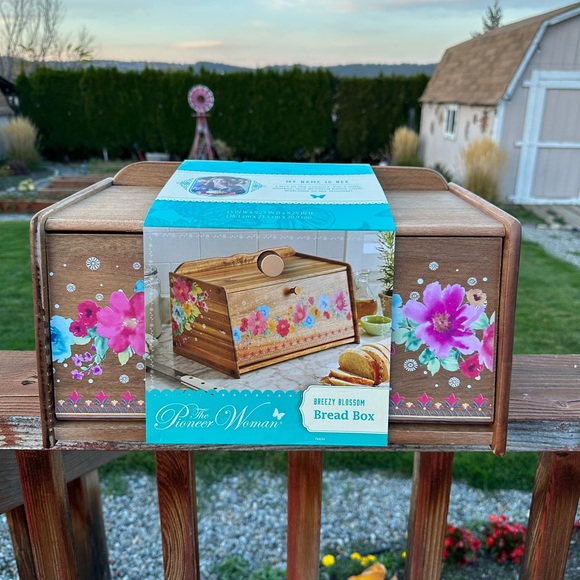 The Pioneer Woman Kitchen The Pioneer Woman Bread Box Brown Acacia